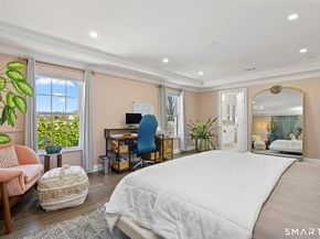 55 Arlington Road, Stamford CT 06902