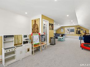 55 Arlington Road, Stamford CT 06902