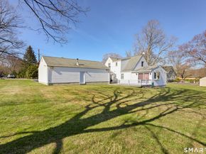 7 Cedar Crest Road, Trumbull CT 06611