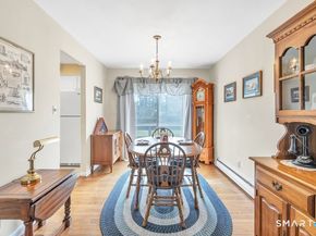 52 Robin Lane, Fairfield CT 06824