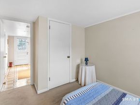 52 Robin Lane, Fairfield CT 06824
