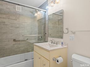 1 Strawberry Hill Avenue APT 10A, Stamford CT 06902