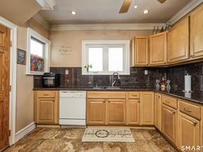 35 Querida Street, Bridgeport CT 06604