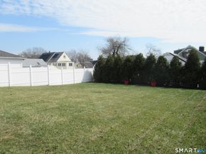 35 Querida Street, Bridgeport CT 06604