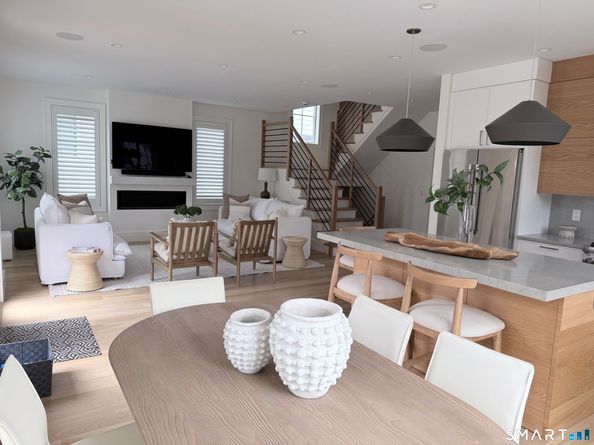 6 Down River Road B, New Canaan CT 06840