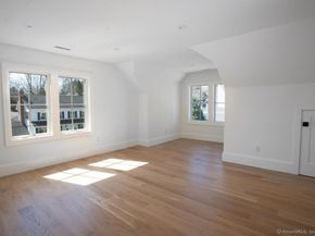 6 Down River Road B, New Canaan CT 06840