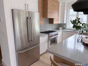 6 Down River Road B, New Canaan CT 06840