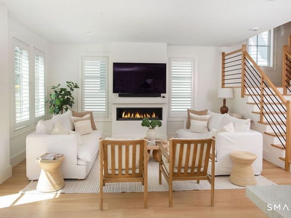 6 Down River Road B, New Canaan CT 06840