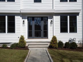 6 Down River Road B, New Canaan CT 06840