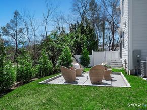 6 Down River Road B, New Canaan CT 06840