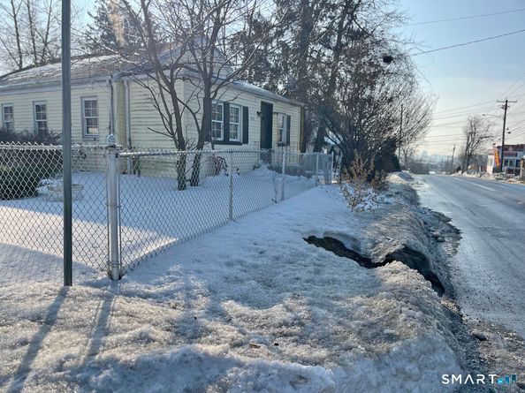 940 Reservoir Avenue, Bridgeport CT 06606