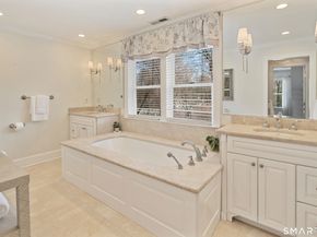 9 Point O Woods Road S, Darien CT 06820