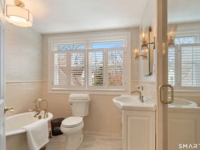 9 Point O Woods Road S, Darien CT 06820