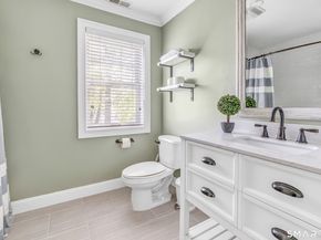 39 Maple Tree Avenue 15, Stamford CT 06906