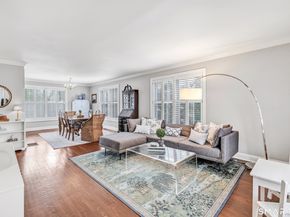 39 Maple Tree Avenue 15, Stamford CT 06906