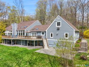 40 Deer Hill Road, Redding CT 06896