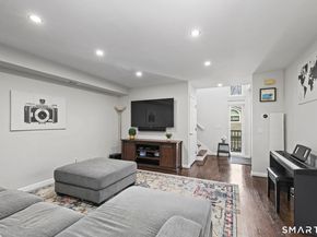 105 Glen 105, Wilton CT 06897