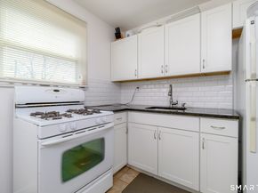 22 Courtland Avenue 4, Stamford CT 06902