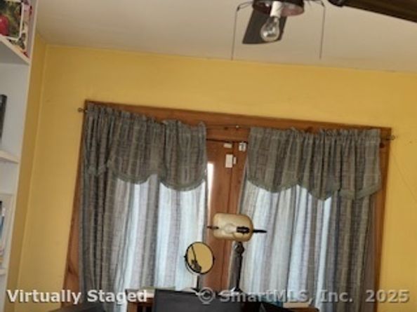 149 Edna Avenue, Bridgeport CT 06610