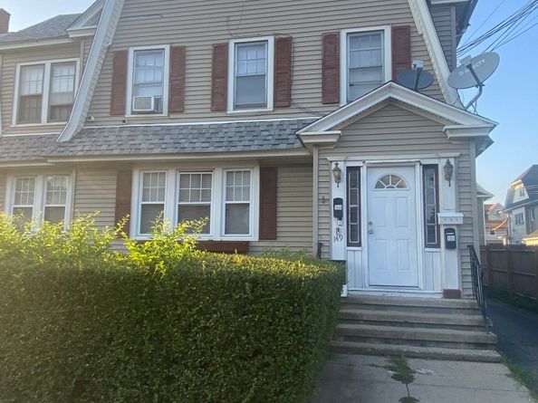 149 Edna Avenue, Bridgeport CT 06610