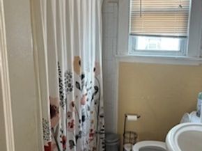 149 Edna Avenue, Bridgeport CT 06610