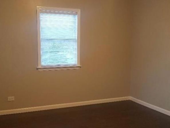 16 Columbus Place, Stamford CT 06907