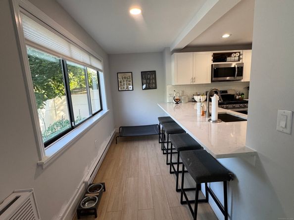 16 Columbus Place, Stamford CT 06907