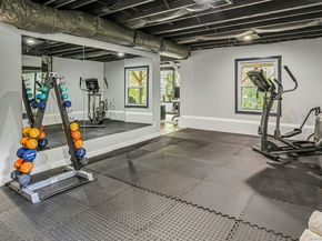 109 E Cross Road, Stamford CT 06907