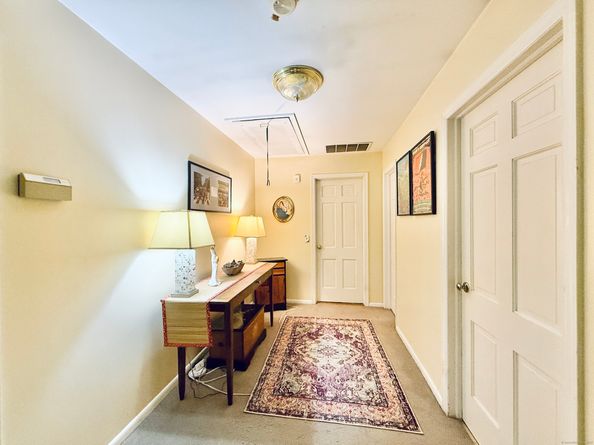 1 Greenlea Lane, Weston CT 06883