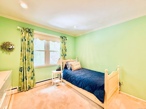 1 Greenlea Lane, Weston CT 06883