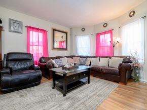 107 Lockwood Avenue APT 1B, Stamford CT 06902
