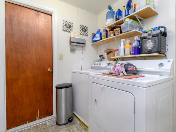 107 Lockwood Avenue APT 1B, Stamford CT 06902