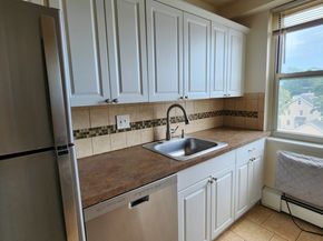 65 Glenbrook Road APT 3A, Stamford CT 06902