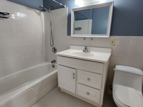 65 Glenbrook Road APT 3A, Stamford CT 06902
