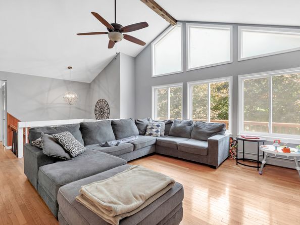 32 Adams Drive, Shelton CT 06484