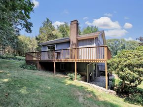 32 Adams Drive, Shelton CT 06484