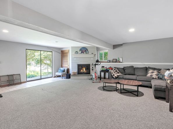 32 Adams Drive, Shelton CT 06484