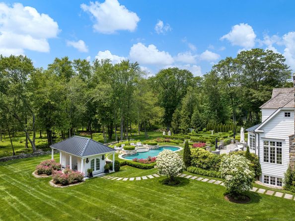474 Ponus Ridge, New Canaan CT 06840