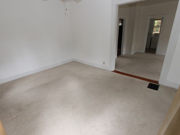 903 Howe Avenue, Shelton CT 06484