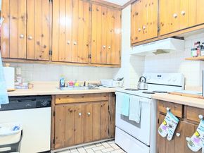 901 William Street APT B, Bridgeport CT 06608