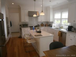 65 Sherwood Place 65, Greenwich CT 06830