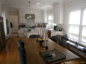 65 Sherwood Place 65, Greenwich CT 06830