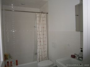 65 Sherwood Place 65, Greenwich CT 06830