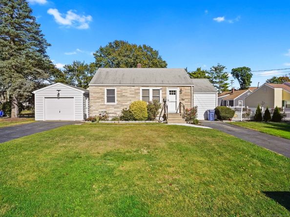 44 Ambler Drive, Norwalk CT 06851