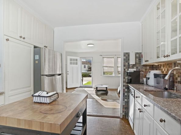 44 Ambler Drive, Norwalk CT 06851