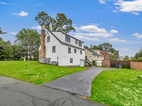 16 Oakdale Street, Bridgeport CT 06606
