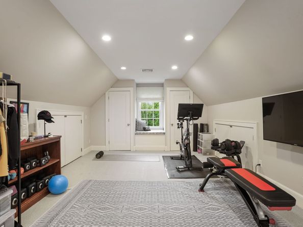 143 Lockwood Road, Greenwich CT 06878