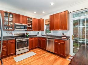 37 Faith Lane 37, Danbury CT 06810
