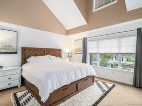 37 Faith Lane 37, Danbury CT 06810