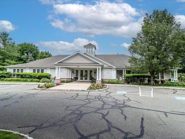37 Faith Lane 37, Danbury CT 06810